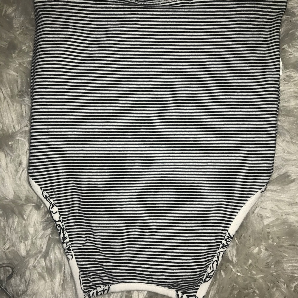 Reversible halter top